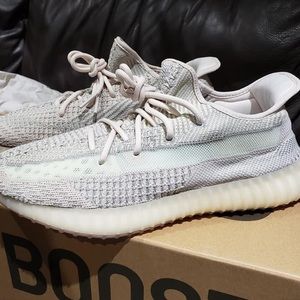“SOLD” Yeezy Boost 350 V2 Citrin